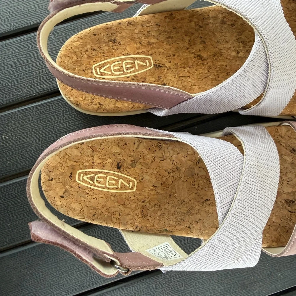 Keen Elle Purple criss Cross Sandals 8.5 - Picture 5 of 6